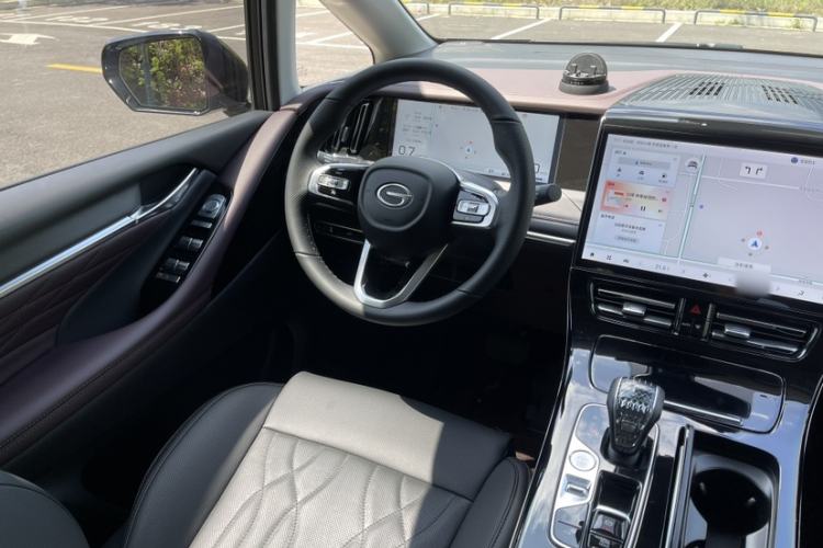 Used GAC Trumpchi M8 2024 Master Series 400T Prestige Edition Interior 5