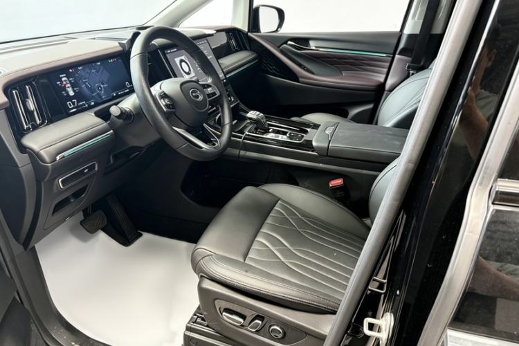 Used GAC Trumpchi M8 2024 Master Series 400T Ultimate Edition Interior 6
