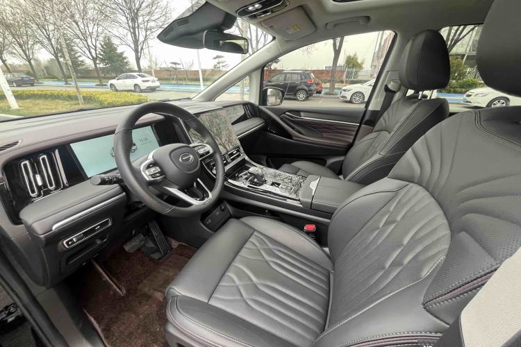 Used GAC Trumpchi M8 2024 Master Series 400T Prestige Edition Interior 7