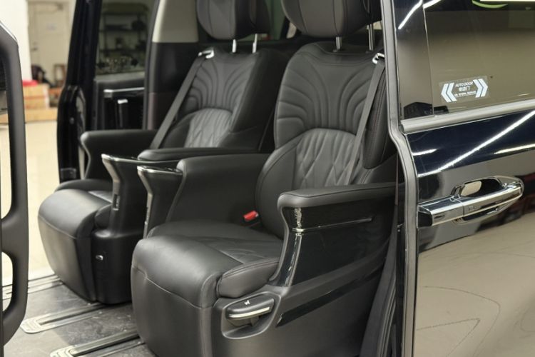Used GAC Trumpchi M8 2024 Master Series 400T Prestige Edition Interior 8