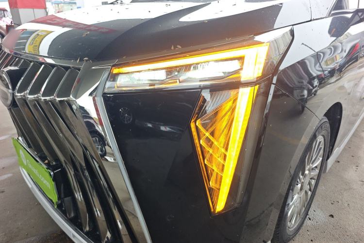 Used GAC Trumpchi M8 2024 Zongshi Series 400T Ultimate Edition Left Front Headlight