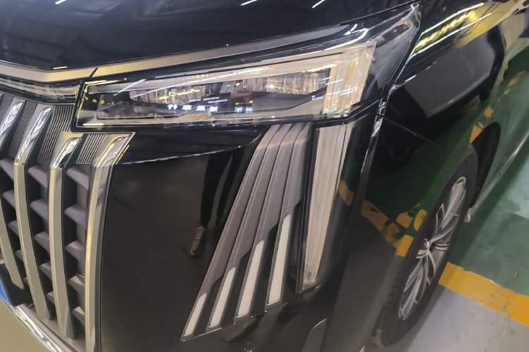 Used GAC Trumpchi M8 2024 Master Series Super Hybrid Edition Left Front Headlight