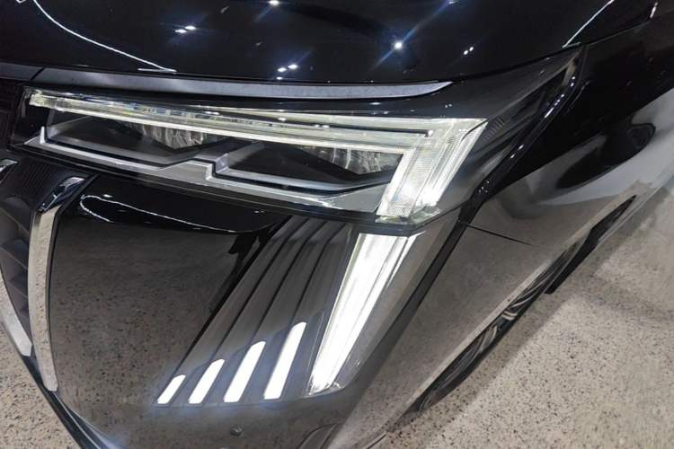 Used GAC Trumpchi M8 2024 Master Series 400T Prestige Edition Left Front Headlight