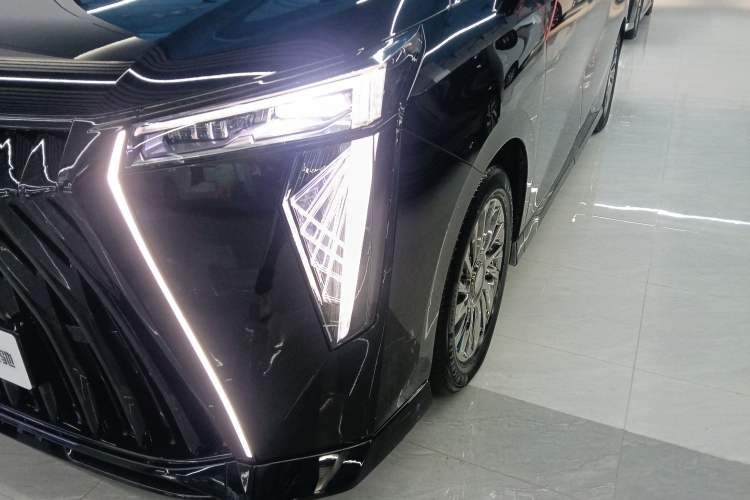 Used GAC Trumpchi M8 2024 Zongshi Series 400T Ultimate Edition Left Front Headlight