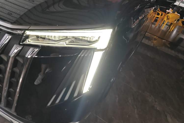 Used GAC Trumpchi M8 2024 Master Series 400T Ultimate Edition Left Front Headlight