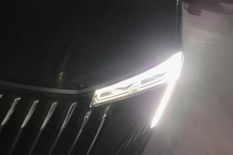 Used GAC Trumpchi M8 2024 Master Series 400T Ultimate Edition Left Front Headlight