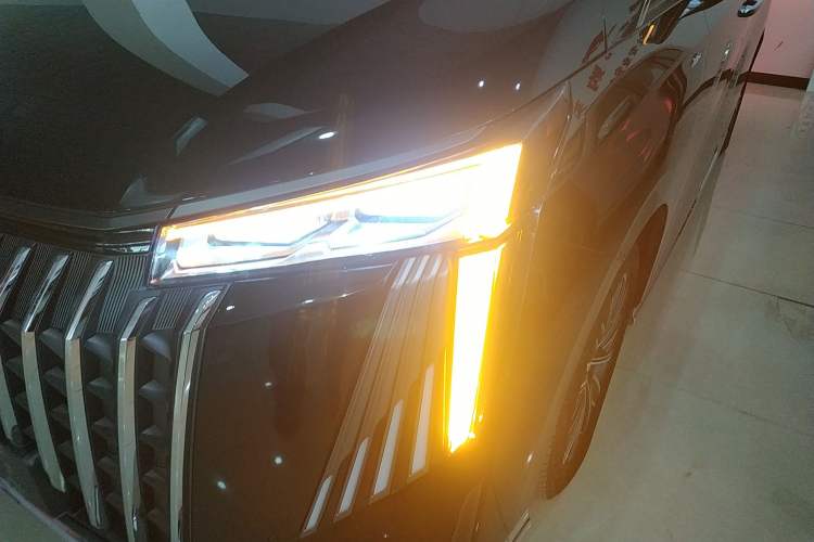 Used GAC Trumpchi M8 2024 Master Series 400T Prestige Edition Left Front Headlight