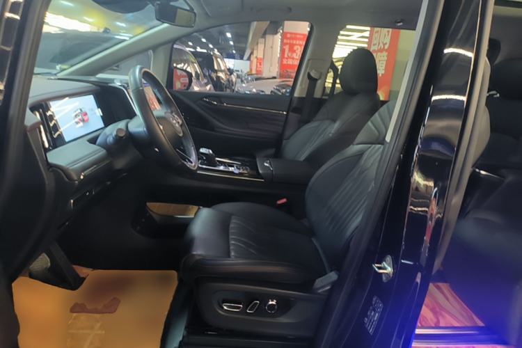 Used GAC Trumpchi M8 2024 Master Series 400T Ultimate Edition Left Front Seat