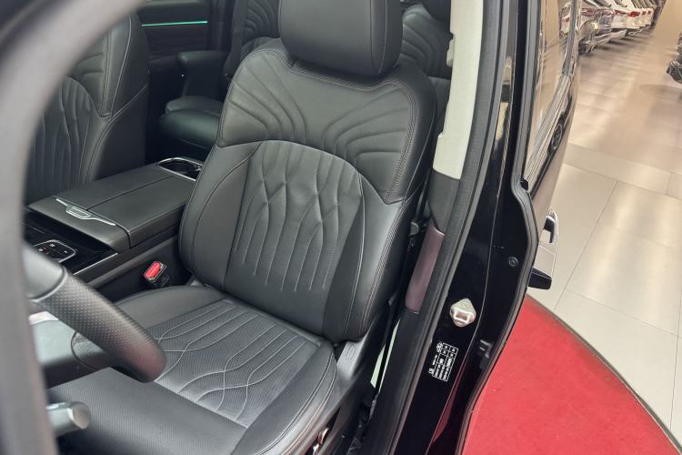 Used GAC Trumpchi M8 2024 Master Series 400T Ultimate Edition Left Front Seat