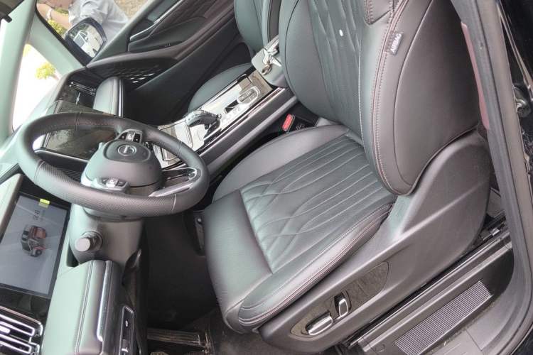 Used GAC Trumpchi M8 2024 Master Series 400T Prestige Edition Left Front Seat