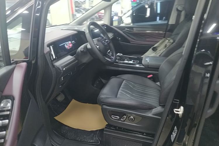 Used GAC Trumpchi M8 2024 Master Series 400T Ultimate Edition Left Front Seat