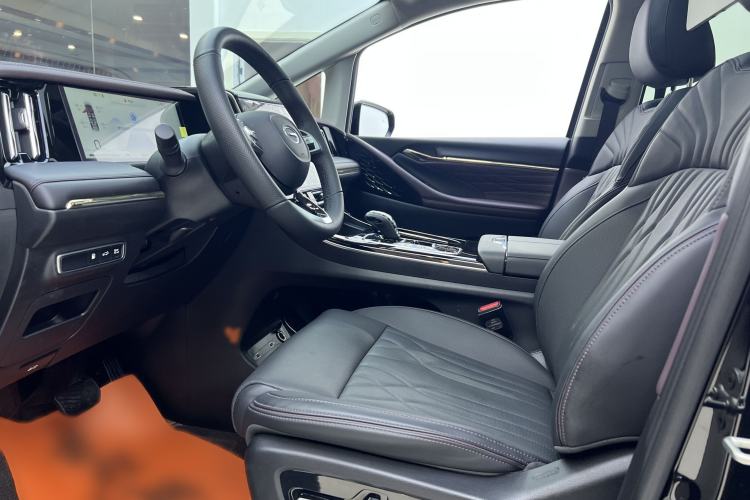 Used GAC Trumpchi M8 2024 Master Series Super Hybrid Edition Left Front Seat
