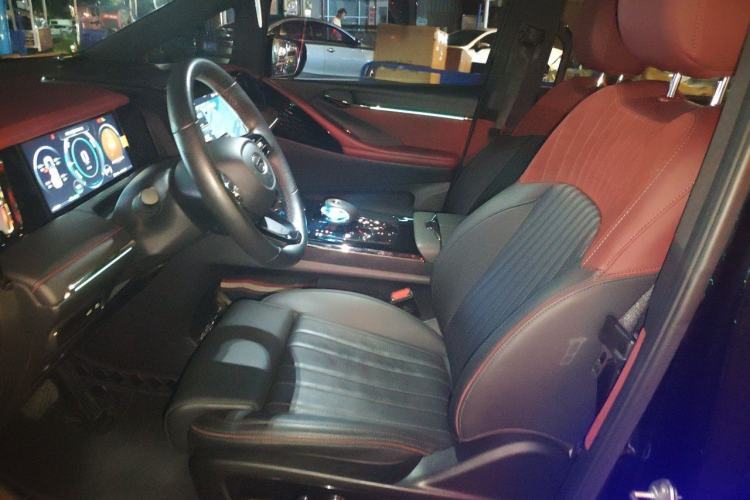 Used GAC Trumpchi M8 2024 Zongshi Series Dual-Motor Supreme Edition Left Front Seat