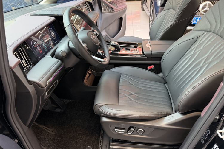 Used GAC Trumpchi M8 2024 Master Series 400T Ultimate Edition Left Front Seat