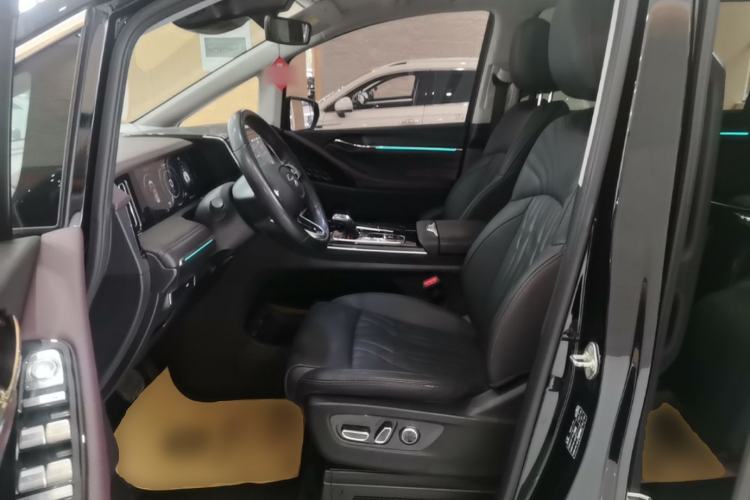 Used GAC Trumpchi M8 2024 Master Series 400T Ultimate Edition Left Front Seat