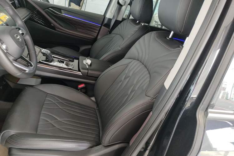 Used GAC Trumpchi M8 2024 Master Series 400T Prestige Edition Left Front Seat