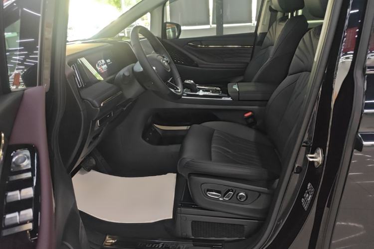 Used GAC Trumpchi M8 2024 Master Series 400T Ultimate Edition Left Front Seat
