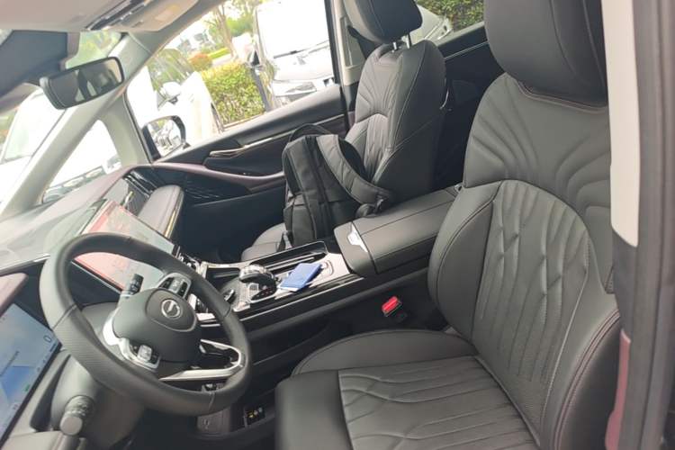 Used GAC Trumpchi M8 2024 Master Series Super Hybrid Edition Left Front Seat