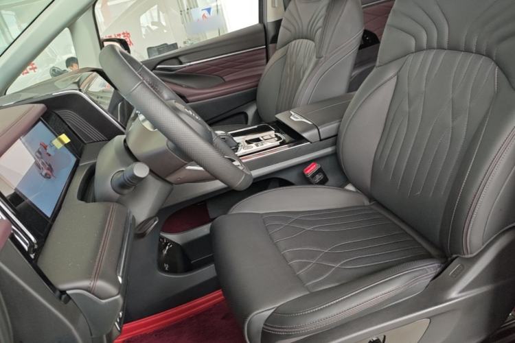 Used GAC Trumpchi M8 2024 Master Series 400T Prestige Edition Left Front Seat