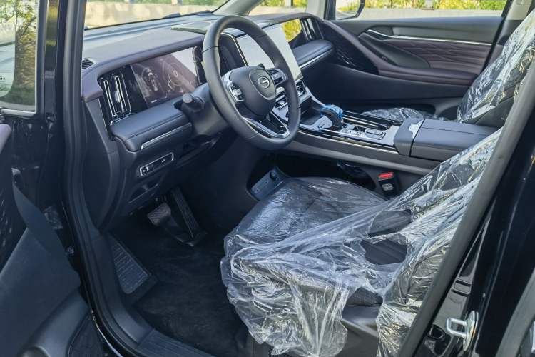 Used GAC Trumpchi M8 2024 Master Series 400T Prestige Edition Left Front Seat