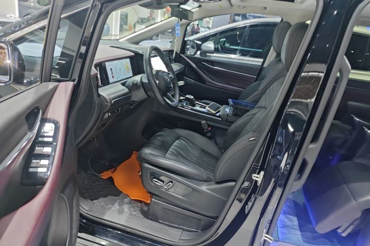 Used GAC Trumpchi M8 2024 Master Series 400T Prestige Edition Left Front Seat