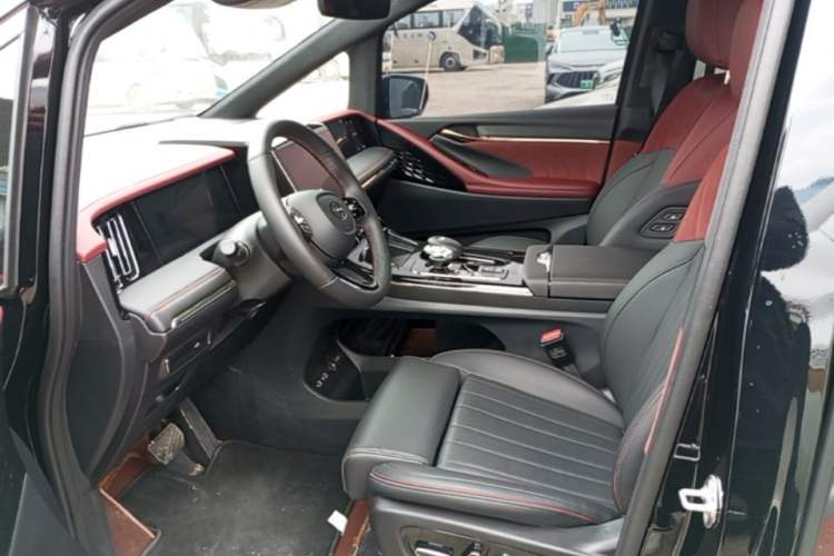 Used GAC Trumpchi M8 2024 Zongshi Series 400T Ultimate Edition Left Front Seat