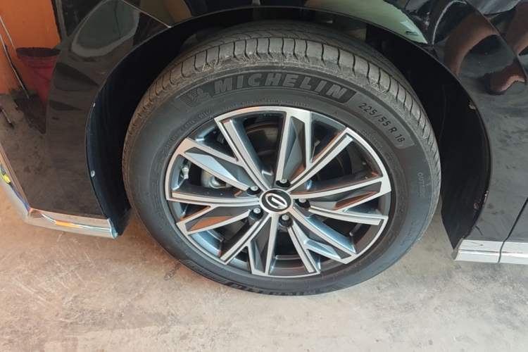 Used GAC Trumpchi M8 2024 Master Series 400T Ultimate Edition Left Front Wheel Hub