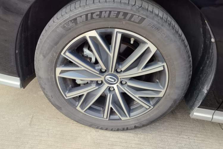 Used GAC Trumpchi M8 2024 Master Series 400T Ultimate Edition Left Front Wheel Hub
