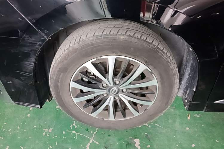 Used GAC Trumpchi M8 2024 Lingxiu Series 390T Luxury Edition Left Front Wheel Hub