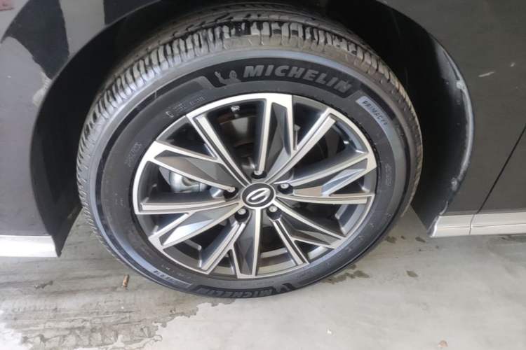Used GAC Trumpchi M8 2024 Master Series 400T Ultimate Edition Left Front Wheel Hub