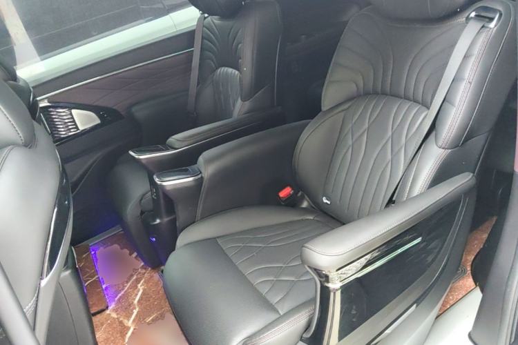 Used GAC Trumpchi M8 2024 Master Series 400T Ultimate Edition Left Rear Seat