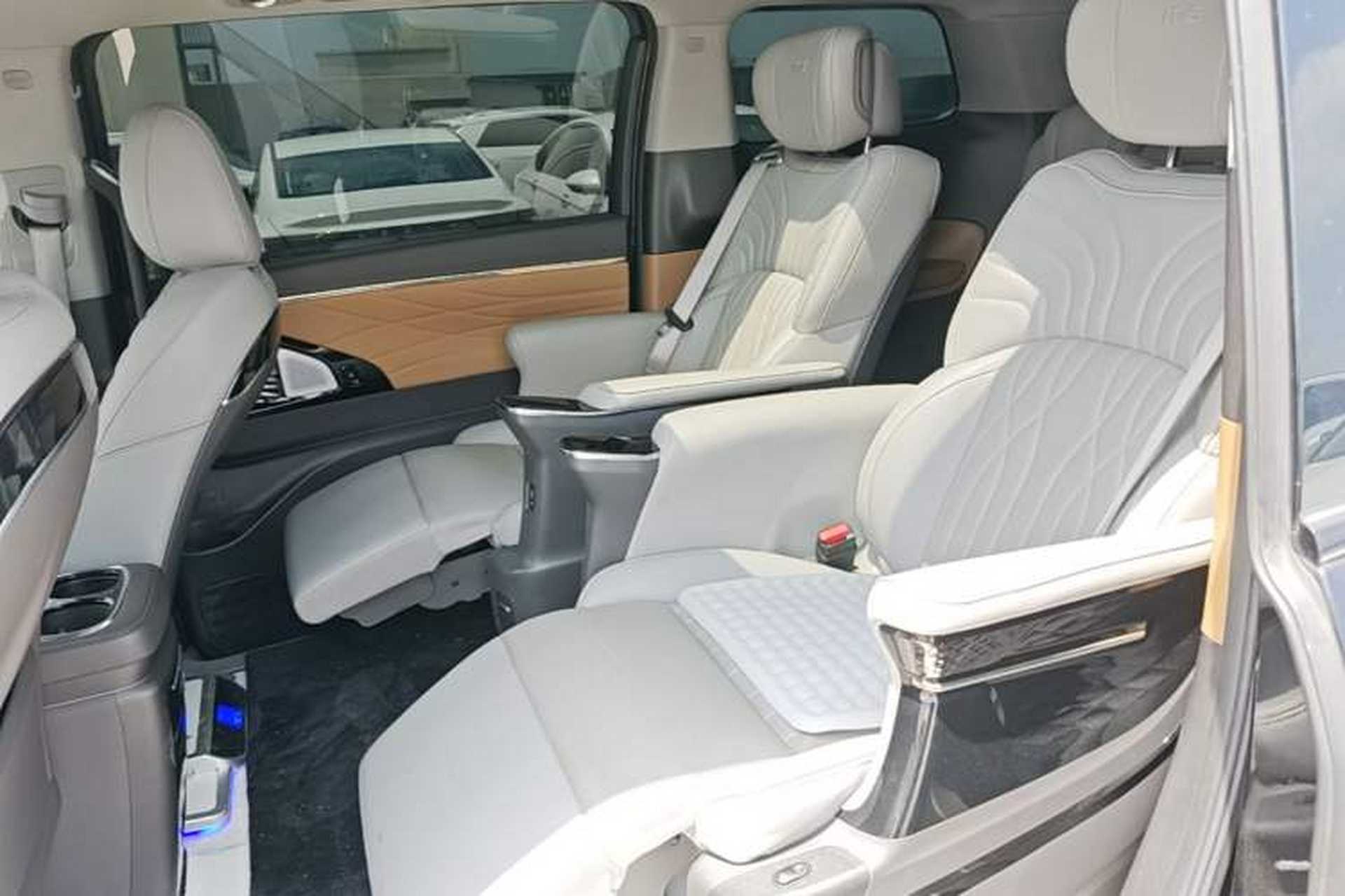 Used GAC Trumpchi M8 2024 Master Series 400T Ultimate Edition Left Rear Seat