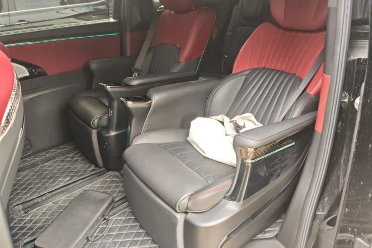 Used GAC Trumpchi M8 2024 Zongshi Series 400T Pioneer Edition Left Rear Seat