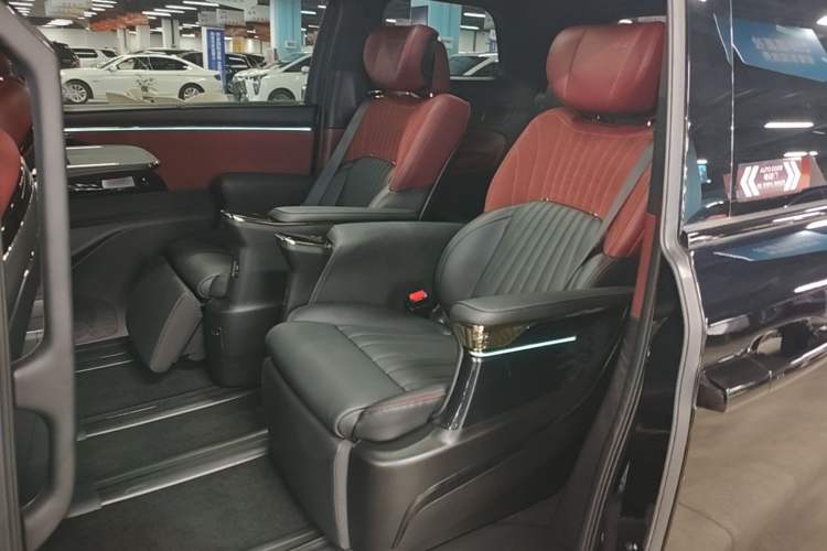 Used GAC Trumpchi M8 2024 Zongshi Series 400T Pioneer Edition Left Rear Seat