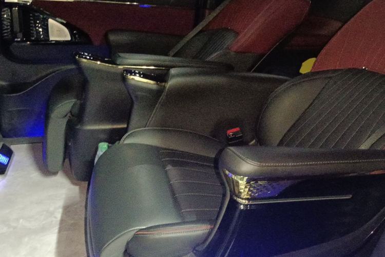 Used GAC Trumpchi M8 2024 Zongshi Series 400T Ultimate Edition Left Rear Seat