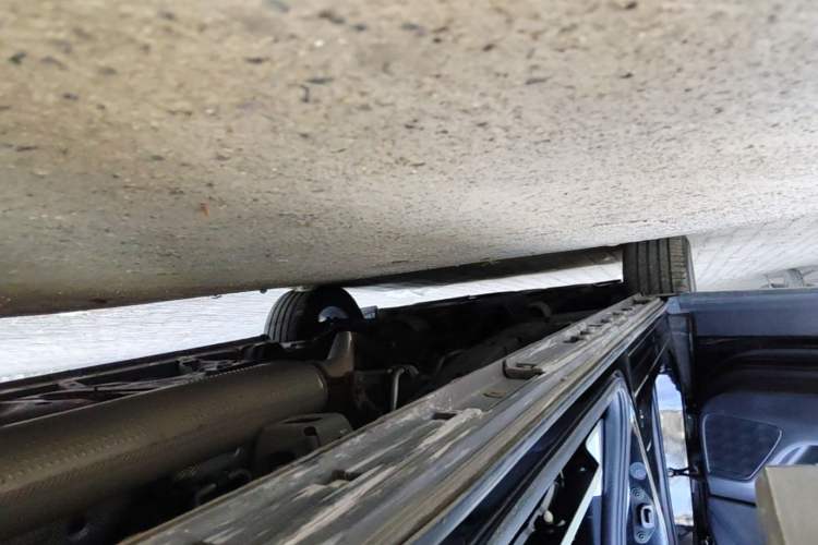 Used GAC Trumpchi M8 2024 Master Series 400T Ultimate Edition Left Side Sill