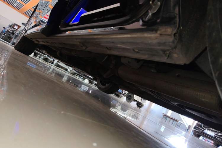 Used GAC Trumpchi M8 2024 Master Series 400T Ultimate Edition Left Side Sill