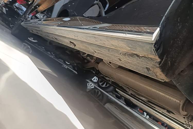 Used GAC Trumpchi M8 2024 Master Series 400T Ultimate Edition Left Side Sill