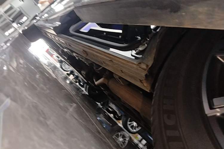 Used GAC Trumpchi M8 2024 Master Series 400T Ultimate Edition Left Side Sill