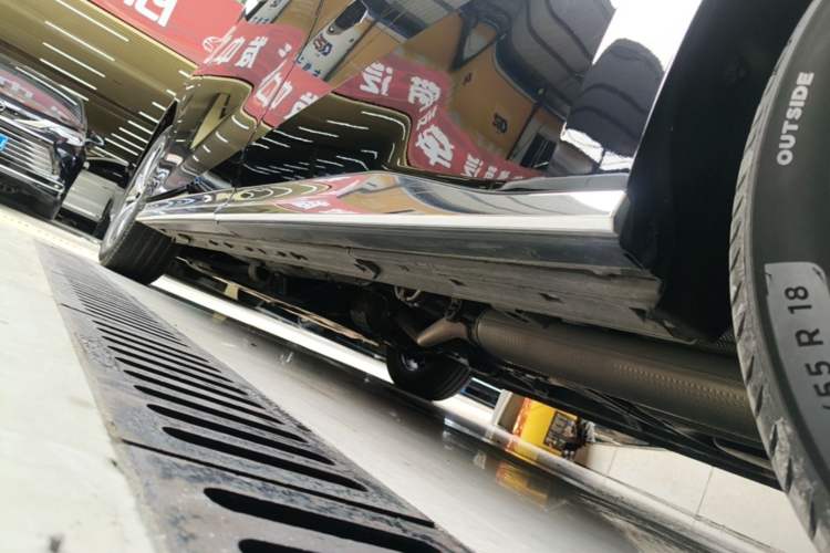 Used GAC Trumpchi M8 2024 Master Series 400T Ultimate Edition Left Side Sill