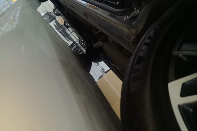 Used GAC Trumpchi M8 2024 Master Series 400T Ultimate Edition Left Side Sill