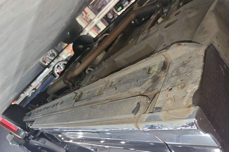 Used GAC Trumpchi M8 2024 Master Series 400T Prestige Edition Left Side Sill