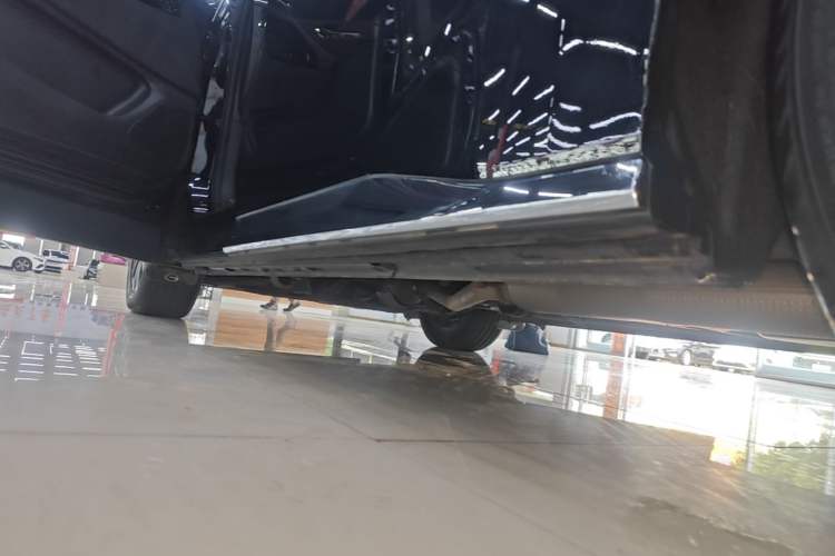 Used GAC Trumpchi M8 2024 Master Series 400T Ultimate Edition Left Side Sill