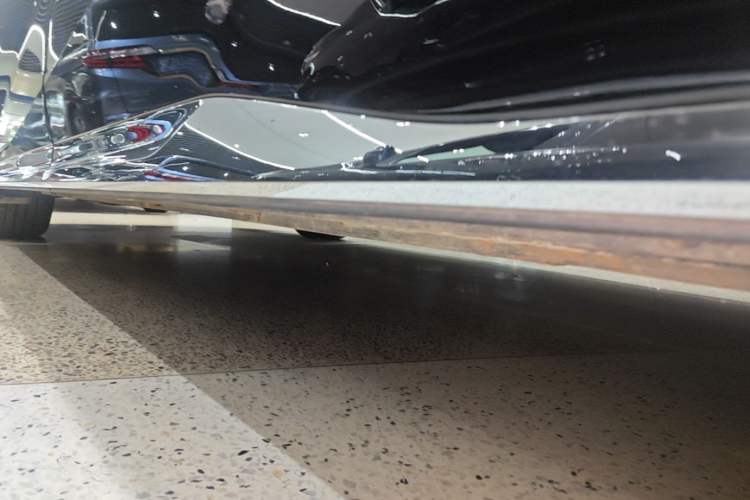 Used GAC Trumpchi M8 2024 Master Series 400T Prestige Edition Left Side Sill