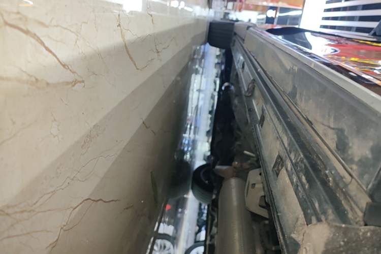 Used GAC Trumpchi M8 2024 Master Series 400T Prestige Edition Left Side Sill