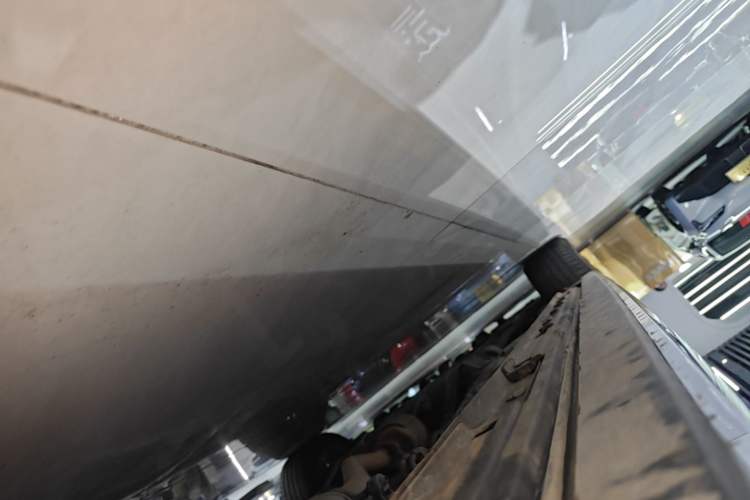 Used GAC Trumpchi M8 2024 Master Series 400T Prestige Edition Left Side Sill