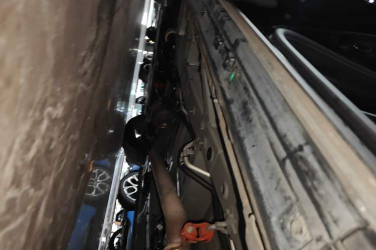 Used GAC Trumpchi M8 2024 Master Series 400T Ultimate Edition Left Side Sill