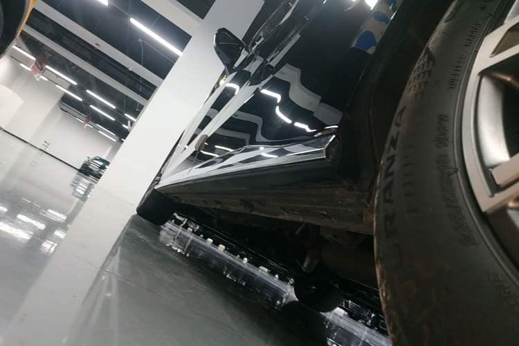 Used GAC Trumpchi M8 2024 Master Series 400T Prestige Edition Left Side Sill