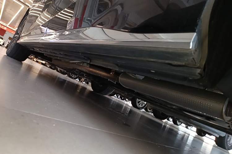 Used GAC Trumpchi M8 2024 Master Series Super Hybrid Edition Left Side Sill