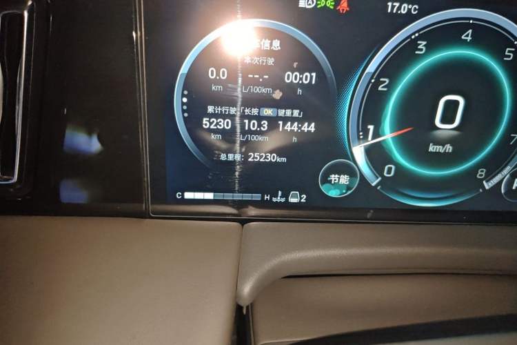 Used GAC Trumpchi M8 2024 Master Series 400T Ultimate Edition Odometer Close Up